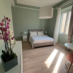 https://suites-roma-85.it-tuscanyhotel.com